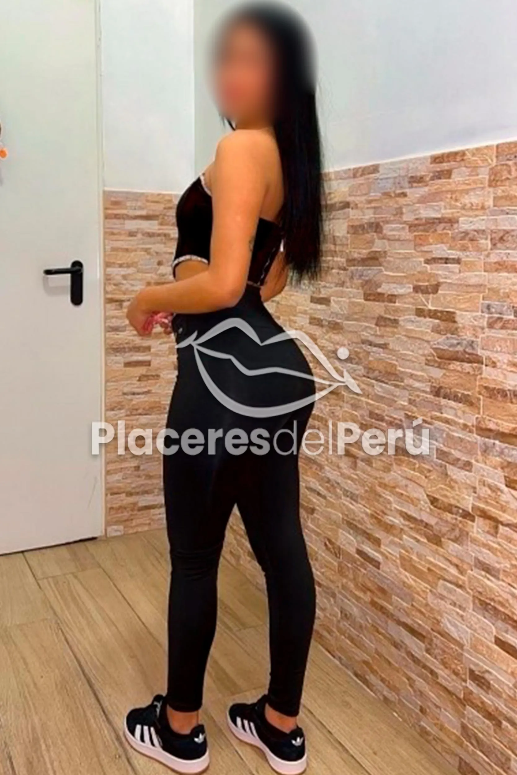 Marina 947761110 Escirts en MIraflores